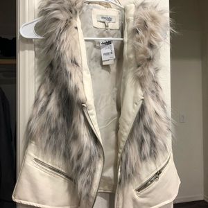 Fur vest